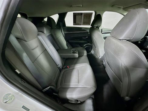 Used 2024 Hyundai Tucson SE image 10