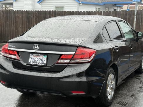 Used 2013 Honda Civic LX image 6