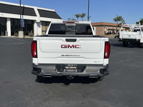 New 2026 GMC Sierra 1500 SLT w/ SLT Premium Package image 6