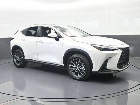 Used 2025 Lexus NX 350 AWD w/ Accessory Package (K3) image 8