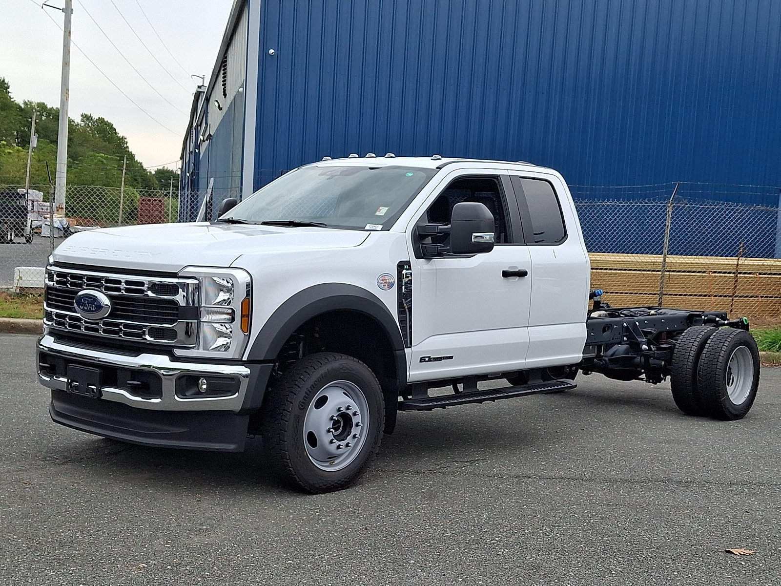 New 2026 Ford F450 XL w/ XL Chrome Package AWD/4WD image 3