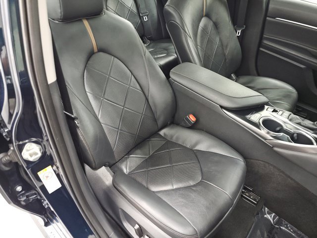 Used 2018 Toyota Camry XLE w/ Driver Assist Package FWD image 36