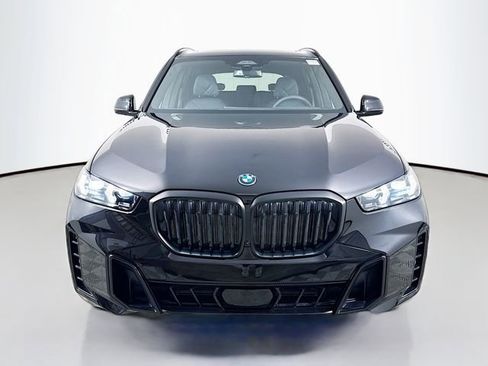 New 2026 BMW X5 xDrive50e w/ M Sport Package image 2