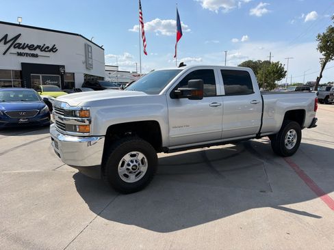 Used 2016 Chevrolet Silverado 2500 LT AWD/4WD image 1
