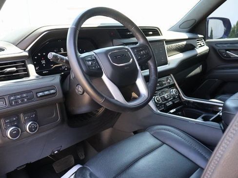 Certified 2023 GMC Yukon Denali AWD/4WD image 27