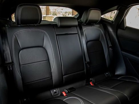 New 2024 Jaguar E-PACE R-Dynamic SE image 23