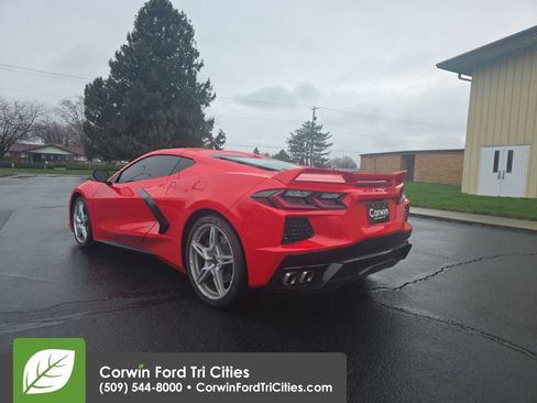 Used 2023 Chevrolet Corvette Stingray Premium Cpe w/ Z51 Performance Package image 9