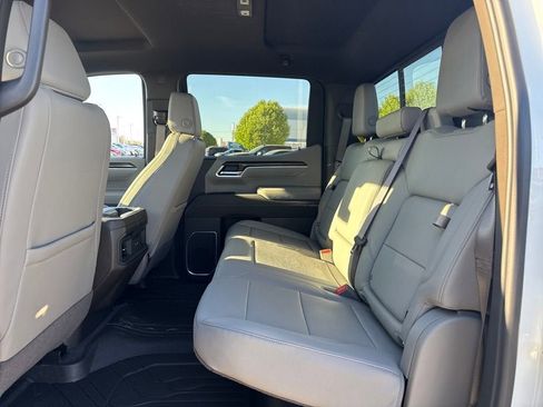 New 2026 Chevrolet Silverado 1500 LT w/ Texas Edition Plus AWD/4WD image 13