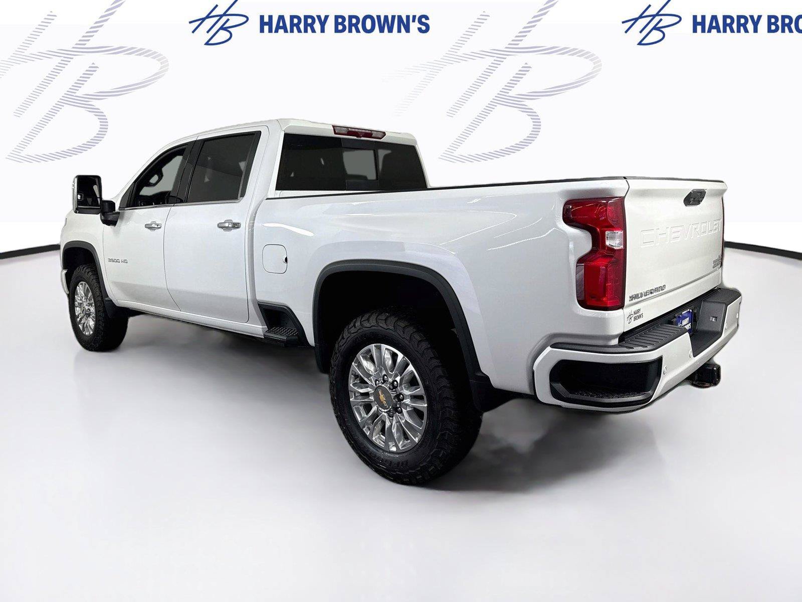 Used 2022 Chevrolet Silverado 3500 High Country w/ Safety Package II AWD/4WD image 30