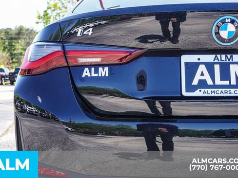 Used 2022 BMW i4 eDrive40 image 13