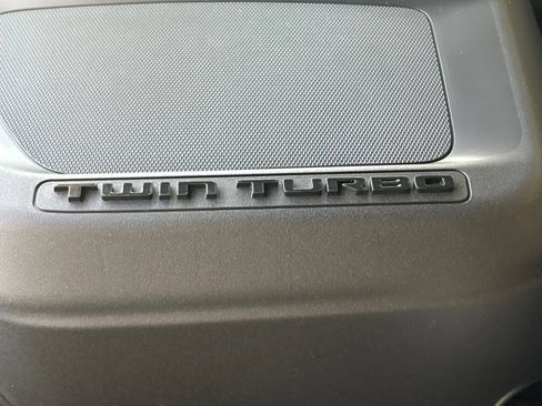 Used 2026 RAM 1500 Laramie AWD/4WD image 13