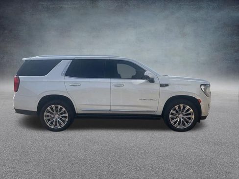 Used 2023 GMC Yukon Denali AWD/4WD image 2