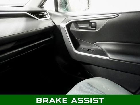 Used 2022 Toyota RAV4 LE image 24