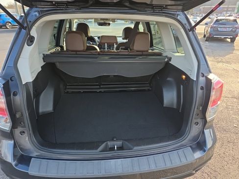 Used 2018 Subaru Forester 2.5i Touring w/ Popular Package #3B image 20