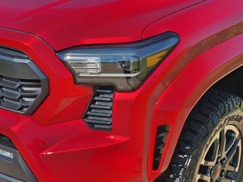 New 2026 Toyota Tacoma TRD Sport AWD/4WD image 9