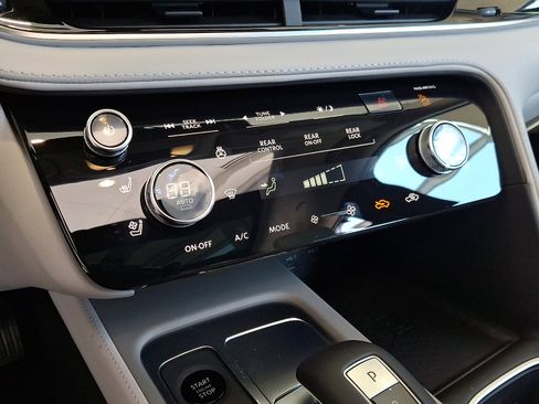 New 2026 INFINITI QX60 Luxe w/ Cargo Package image 12