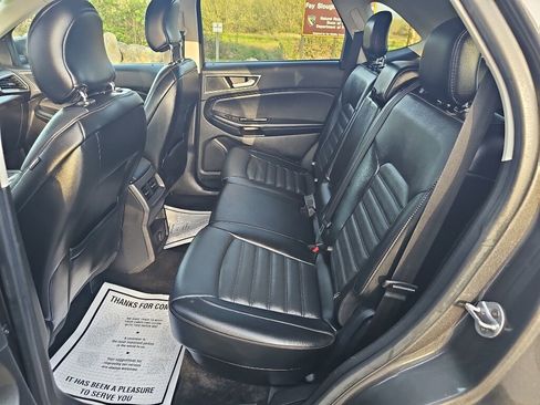 Used 2017 Ford Edge SEL w/ Equipment Group 201A image 23