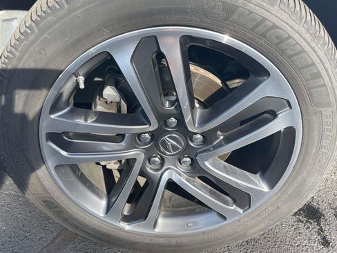 Used 2017 Acura MDX SH-AWD w/ Advance Package image 9