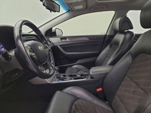 Used 2017 Hyundai Sonata Sport w/ Value Edition Package 02 image 17