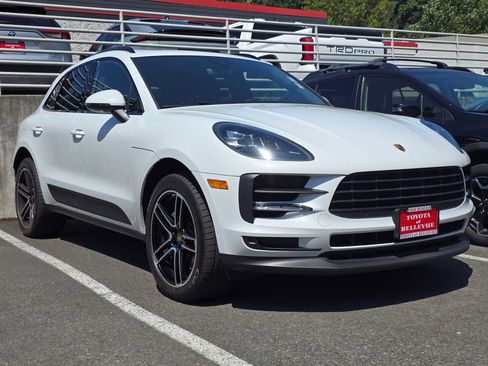 Used 2019 Porsche Macan S AWD/4WD image 3