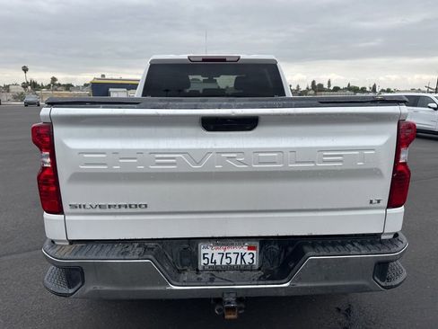 Used 2021 Chevrolet Silverado 1500 LT AWD/4WD image 3