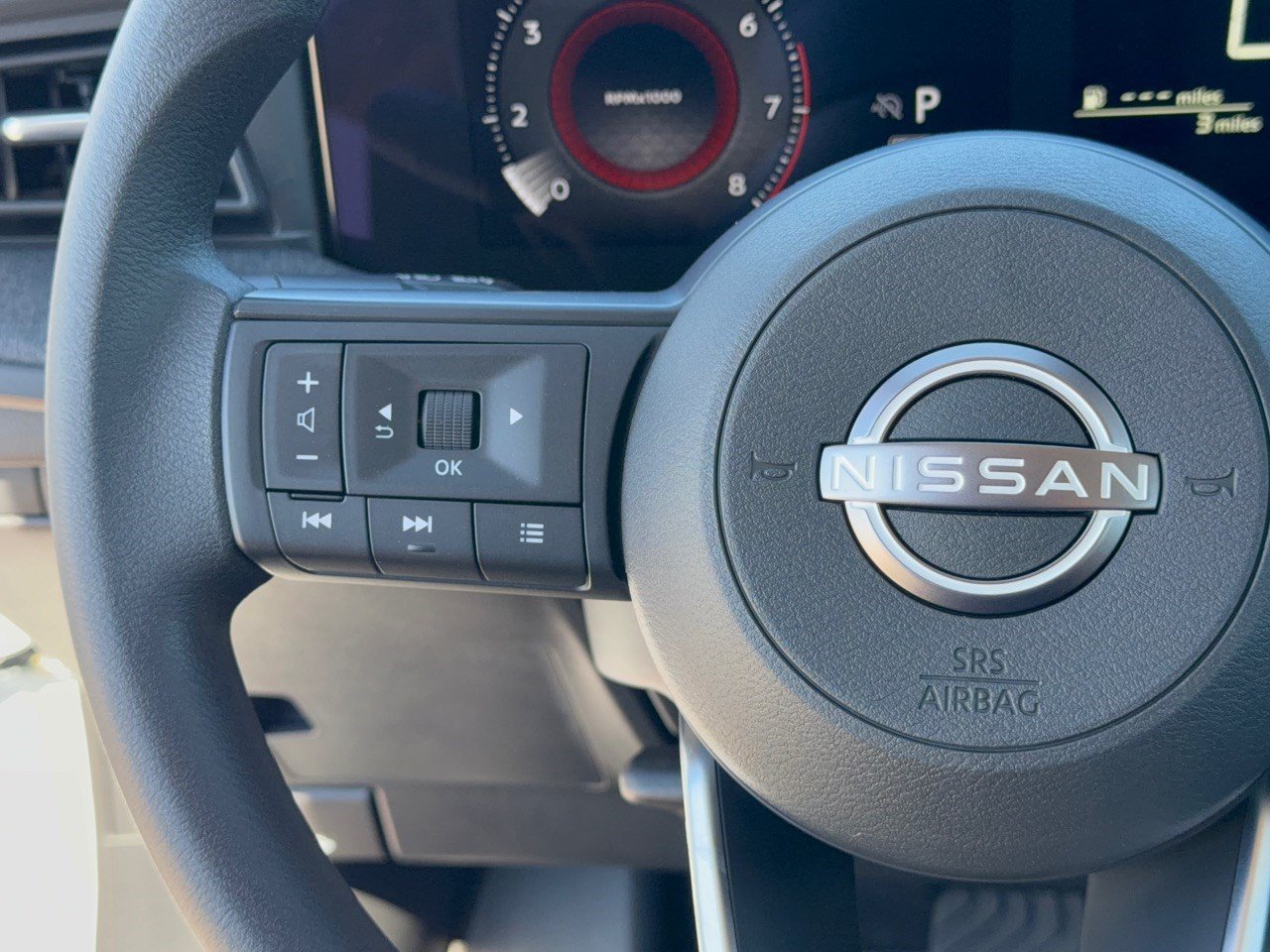 New 2027 Nissan Kicks S FWD image 18