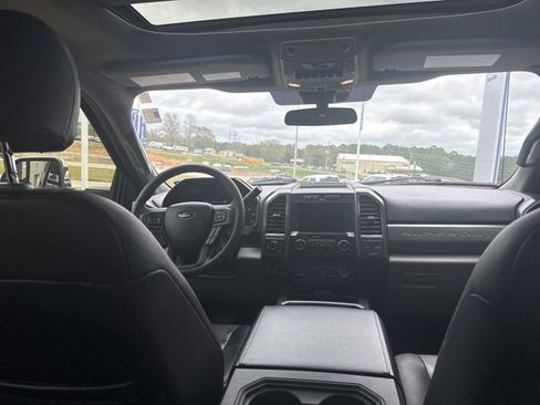 Used 2022 Ford F250 XLT w/ XLT Premium Package image 13