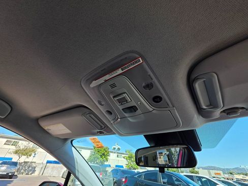 Used 2020 Toyota Prius Prime LE image 14