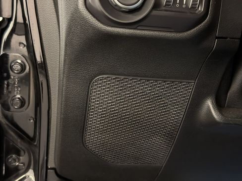 Used 2018 Jeep Wrangler Unlimited Sport S AWD/4WD image 26