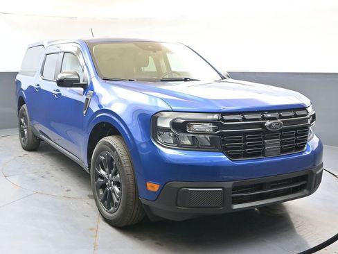 Used 2024 Ford Maverick Lariat w/ Black Appearance Package AWD/4WD image 8