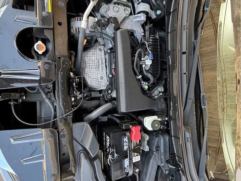 Used 2014 Nissan Rogue SV FWD image 40