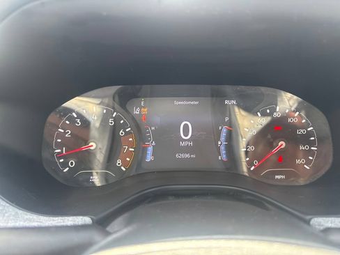 Used 2022 Jeep Compass Latitude FWD image 11