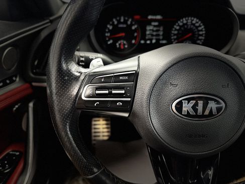 Used 2021 Kia Stinger GT1 AWD/4WD image 20
