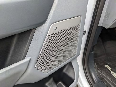 Certified 2025 Ford F150 Lariat w/ Equipment Group 501A Mid image 22