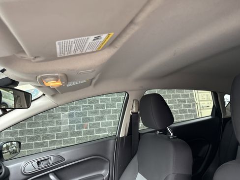 Used 2016 Ford Fiesta S image 35