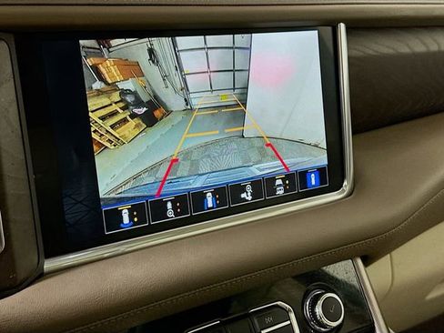 Certified 2022 GMC Yukon XL Denali image 15