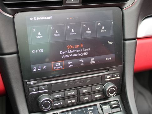 Used 2017 Porsche 911 Targa 4S image 17