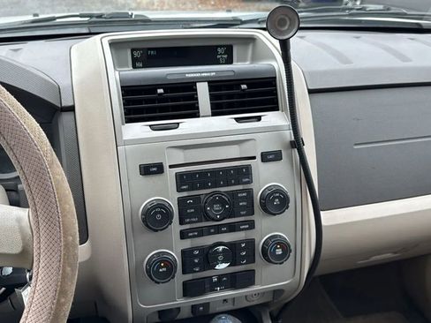 Used 2010 Ford Escape 2WD Hybrid image 13