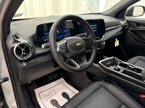 New 2026 Chevrolet Equinox LT w/ Convenience Package II image 21