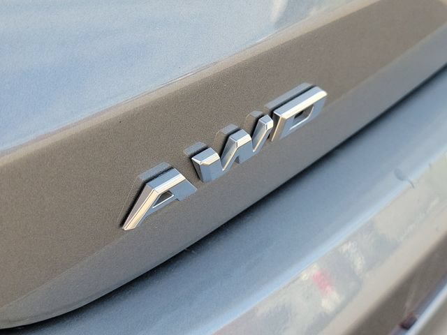 Used 2025 Cadillac XT6 Premium Luxury AWD/4WD image 8
