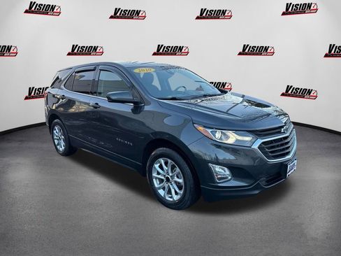 Used 2020 Chevrolet Equinox LT w/ Driver Convenience Package image 3