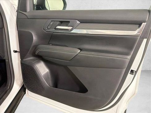 Used 2026 GMC Terrain Elevation FWD image 15