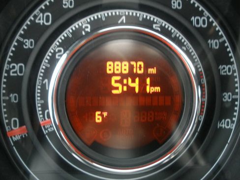 Used 2013 FIAT 500 Sport w/ Beats Audio Pkg FWD image 33