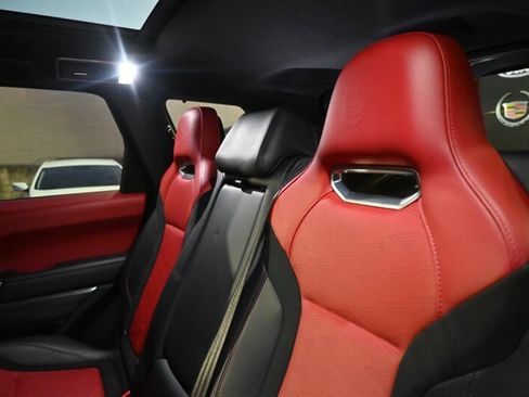 Used 2020 Land Rover Range Rover Sport SVR image 44