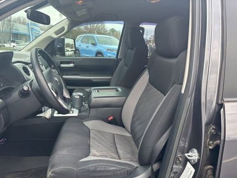 Used 2014 Toyota Tundra SR5 image 18