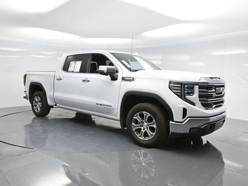 Used 2024 GMC Sierra 1500 SLT image 23