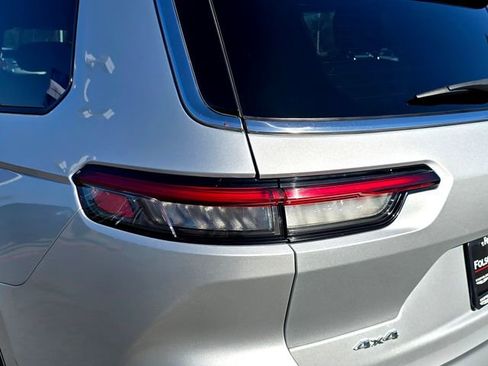 Certified 2023 Jeep Grand Cherokee L Limited image 27
