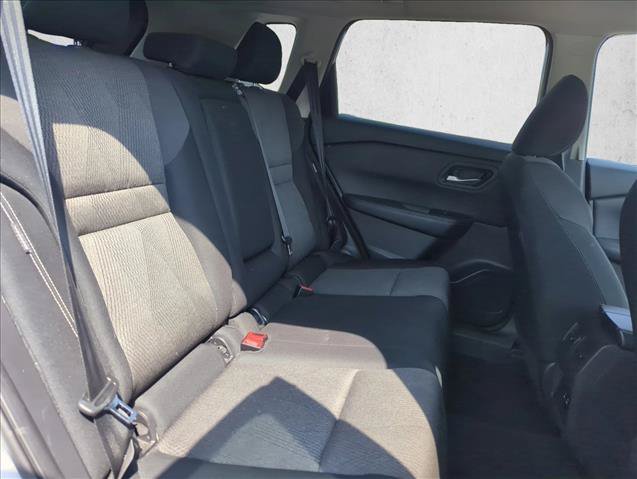 Used 2024 Nissan Rogue SV AWD/4WD image 28
