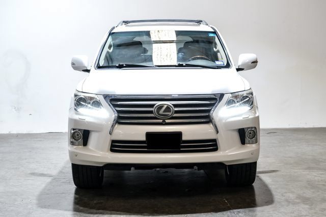 Used 2014 Lexus LX 570 4WD image 7