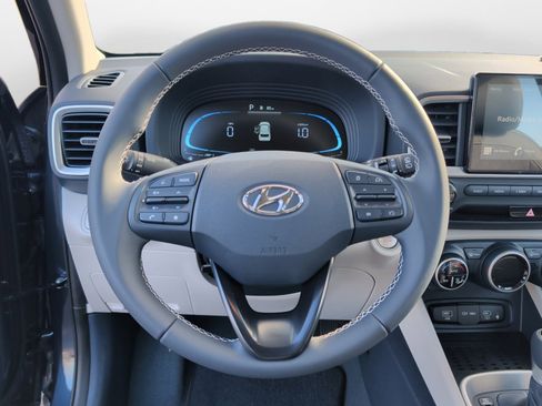 New 2026 Hyundai Venue SEL image 10